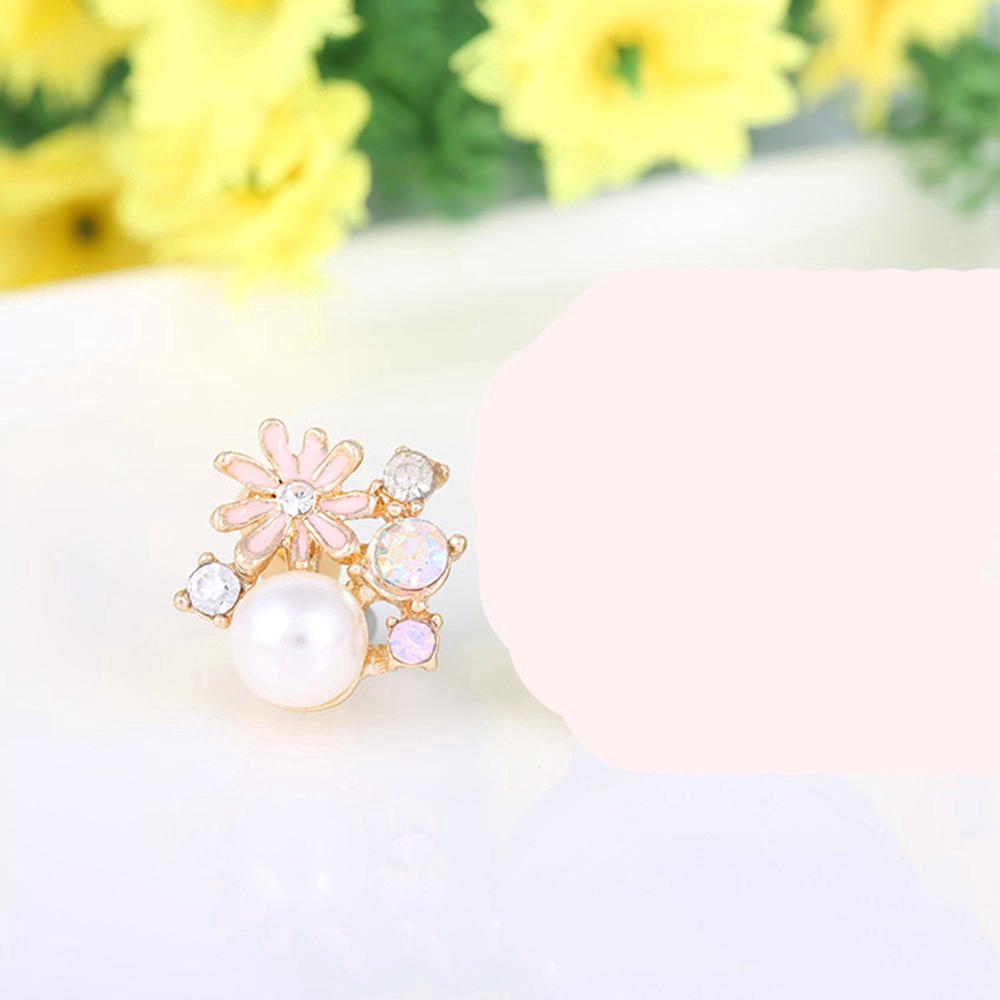 Khuyên kẹp vành tai hình hoa đính ngọc trai giả không xỏ lỗ phong cách Hàn Quốc