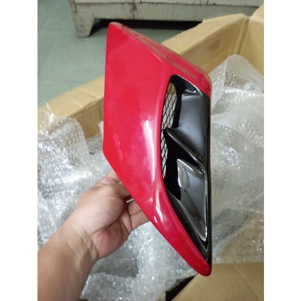 Ốp hốc gió bình xăng TFX v2