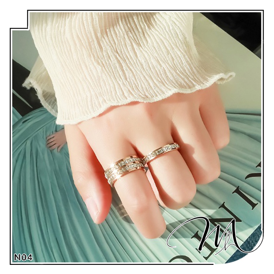 Nhẫn Titan nam nữ unisex 1 hàng đá vuông cao cấp - Măng’s House N04