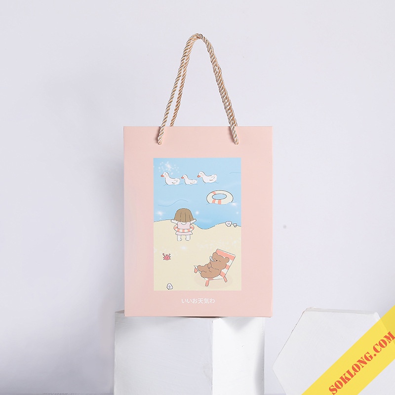 Túi giấy dễ thương hình cô gái hoạt hình - Túi đựng quà cute tặng sinh nhật, kỷ niệm