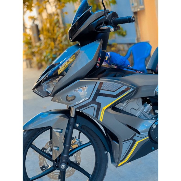 Tem rời Winner X xám xi măng phối  light vàng đen