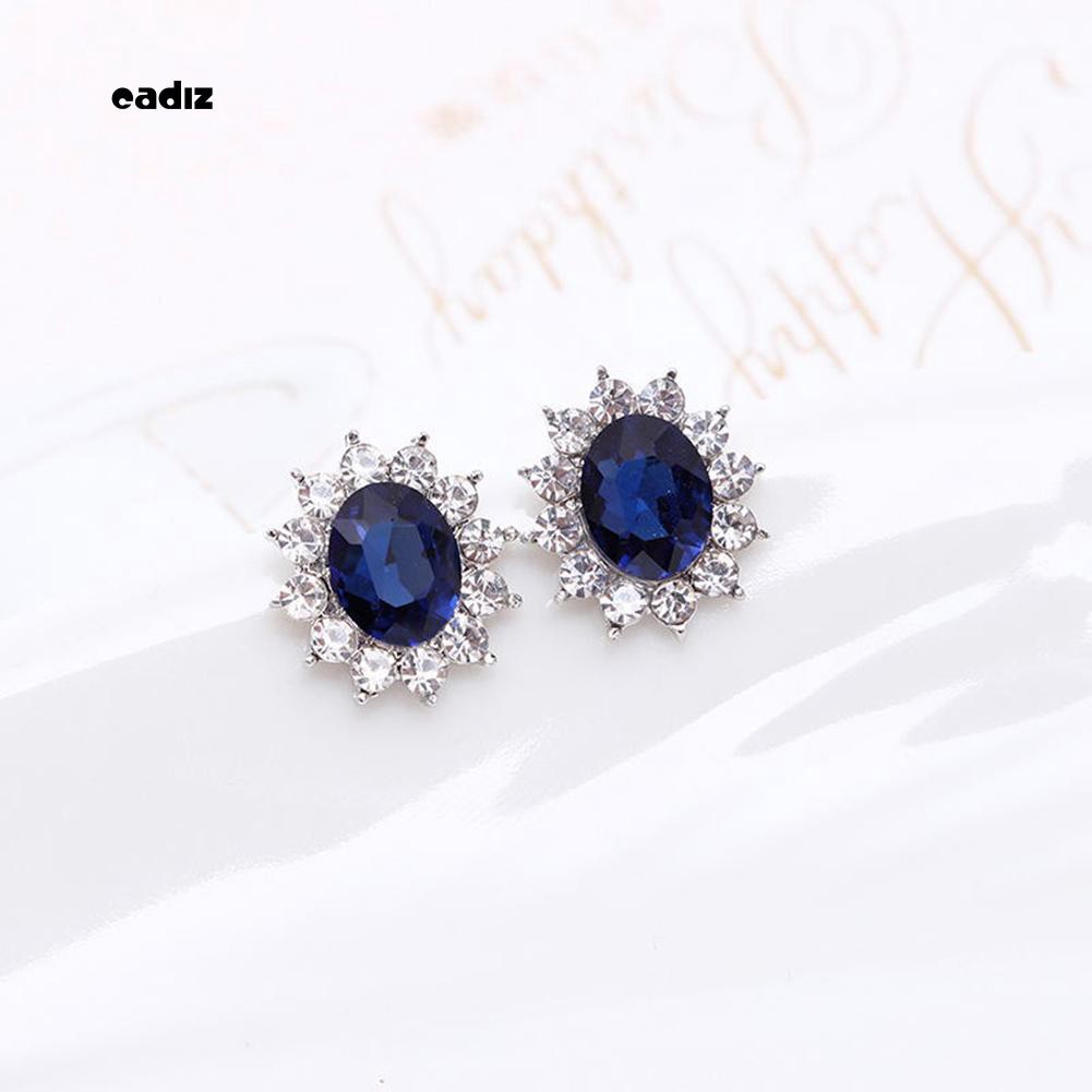 Bộ dây chuyền và khuyên tai đính đá pha lê sapphire