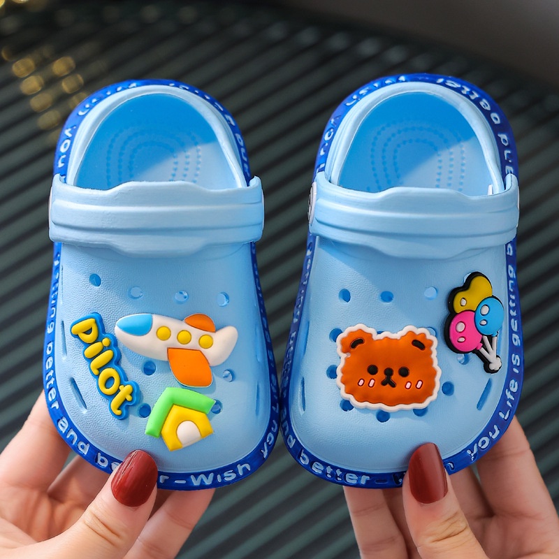 Dép Sandal Đục Lỗ Chống Trượt Dễ Thương Thời Trang Mùa Hè Cho Bé Trai / Gái