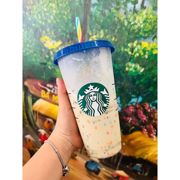 Ly nhựa uống nước có họa tiết logo STARBUCKS đổi màu độc đáo, kèm ống hút 7 màu và hộp