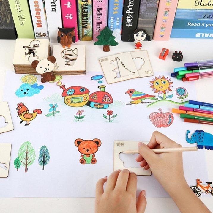 Bộ Đồ Chơi Vẽ Tranh Bộ Khuôn Vẽ Bằng Gỗ Kèm Bút Màu Thỏa Sức Sáng Tạo - Tặng muỗng ăn cho bé Set Bộ Vẽ Khuôn Gỗ Cho Bé