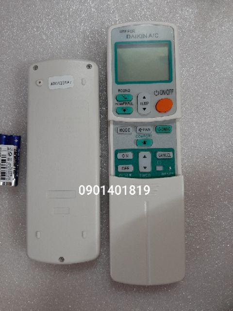 Điều Khiển Máy Lạnh Daikin 2 Nút Xanh