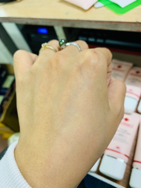 Kem chống nắng Cell fusion C toning suncreens 100 spf 50 | BigBuy360 - bigbuy360.vn