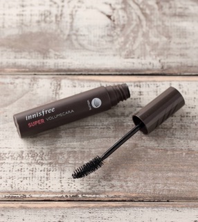 MASCARA SUPER SIÊU DÀY VÀ DÀI MI INNISFREE