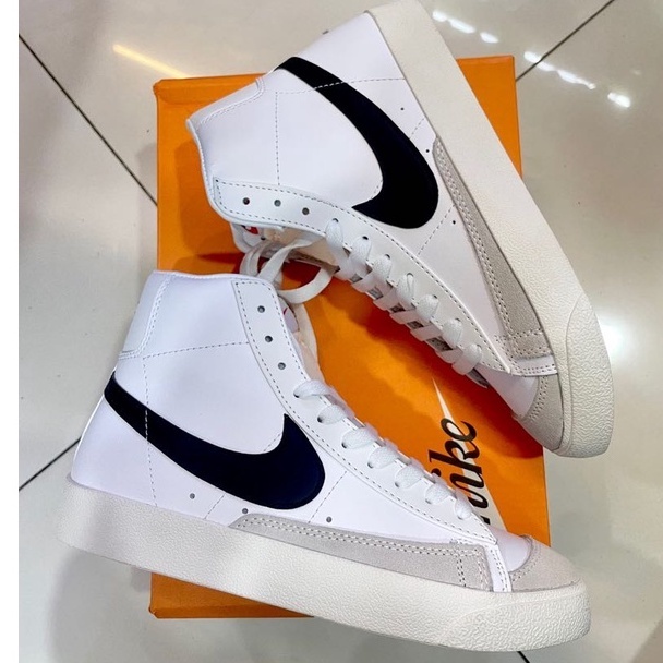 Giày Nike Blazer Mid 77 Sơn Tùng Cao Cổ Đen Trắng Đế Cao 3cm, Blazers Vintage Low White Black Cao Cấp Hot Trend