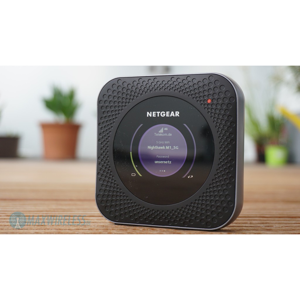 Bộ phát Wifi 4G Netgear MR1100 tốc độ 1000Mbps chuẩn Cat16. (Nighthawk M1) Hàng cao cấp Mỹ