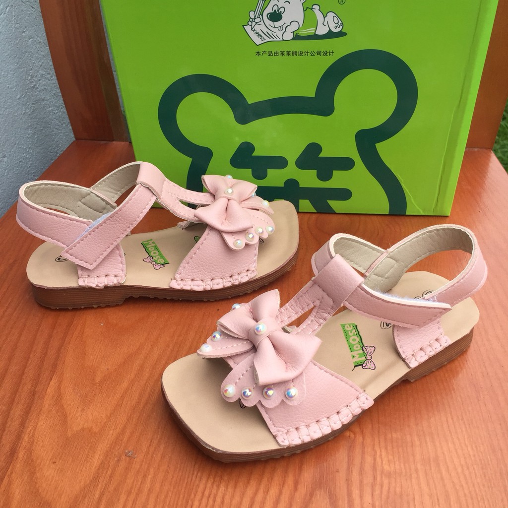 sandal bé gái size 26-30 mũi vuông đế dẻo