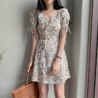 Đầm cổ chữ V họa tiết hoa phong cách Retro Pháp
