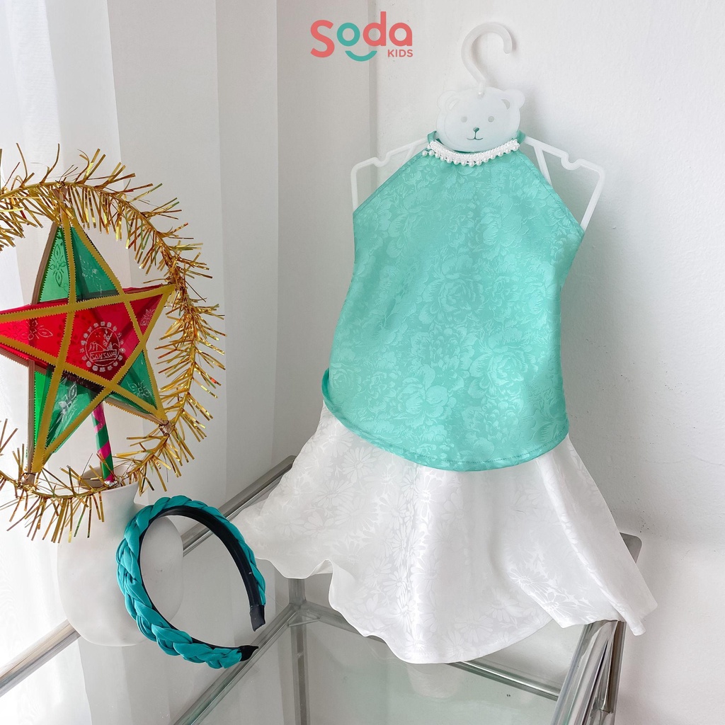 Bộ yếm đào gấm tặng kèm mấn cao cấp phong cách truyền thống cho bé gái SODA KIDS