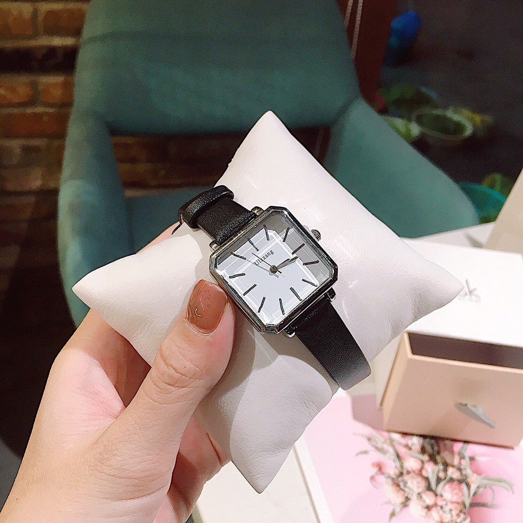 Đồng hồ ULZZANG nữ dây da mềm mặt vuông cổ điển (KÈM HỘP)