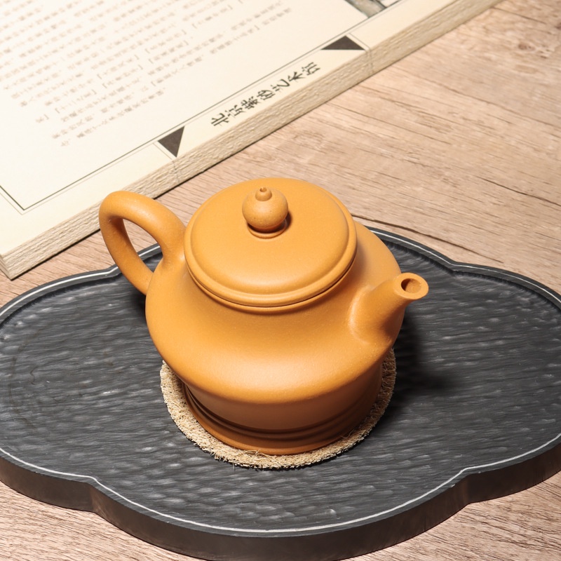 Ấm Tử Sa Nghi Hưng Cung Đăng 250 ml (Đoạn Nê)