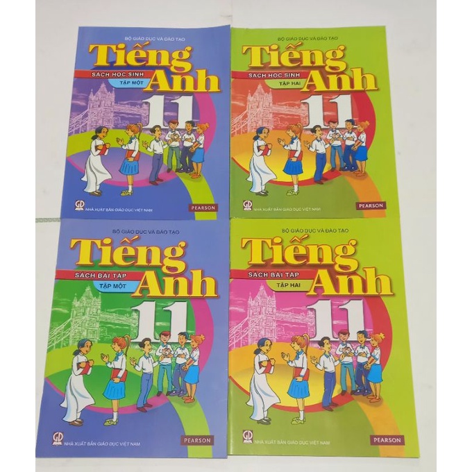tiếng Anh lớp 11 (Bộ 4 quyển) + 4 cái bao kiếng