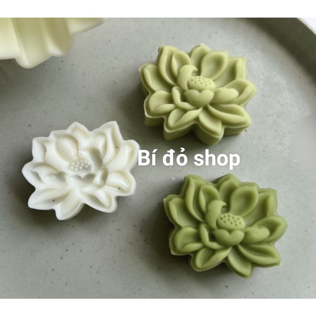 Khuôn trung thu lò xo SEN BUNG 50g 1 mặt 1 nhấn
