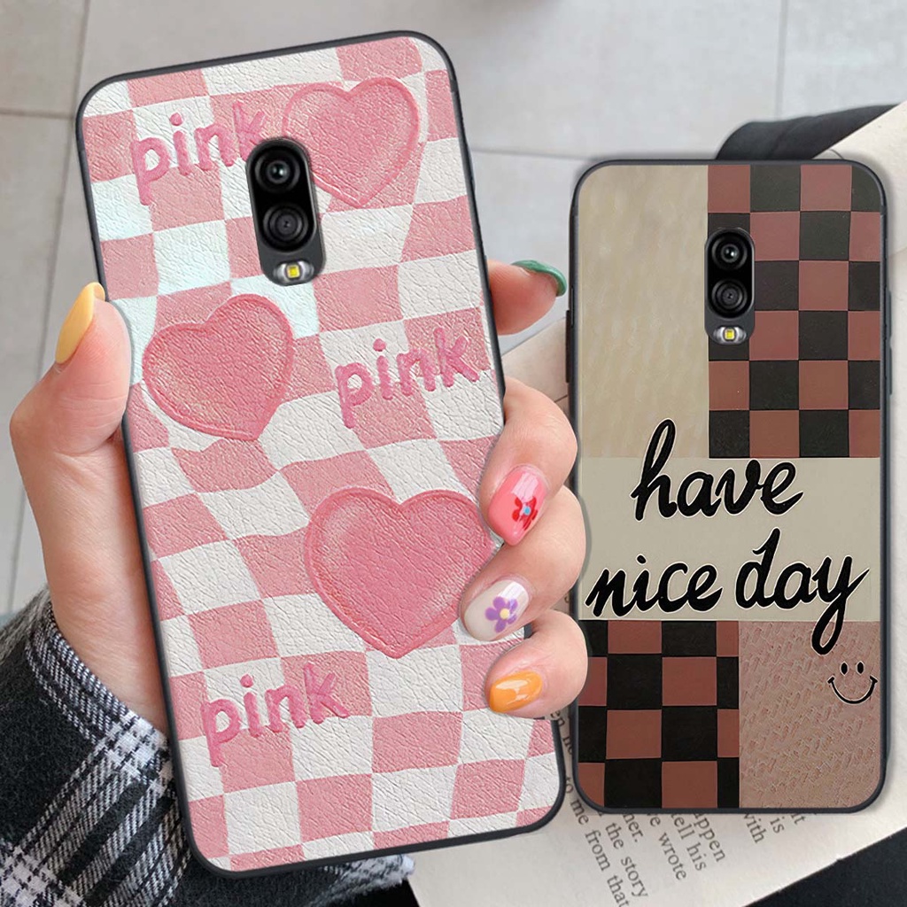 Ốp Samsung J7 Plus / J7+ caro trái tim cá tính, thời trang siêu đẹp, siêu phong cách