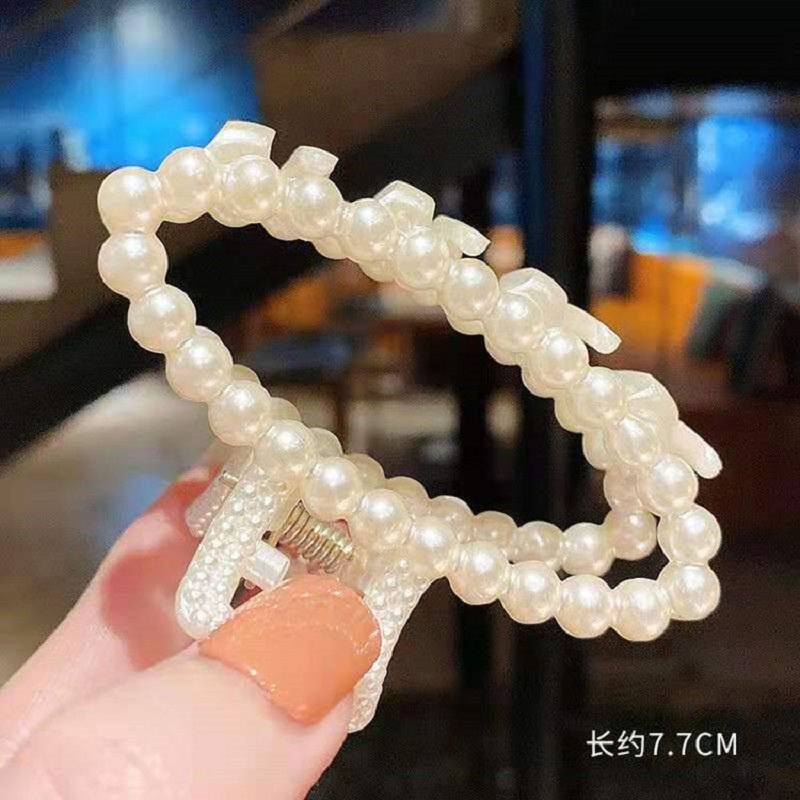 Kẹp Tóc Càng Cua Đính Ngọc Trai Hình Cá Mập Dễ Thương Kiểu Hàn Quốc