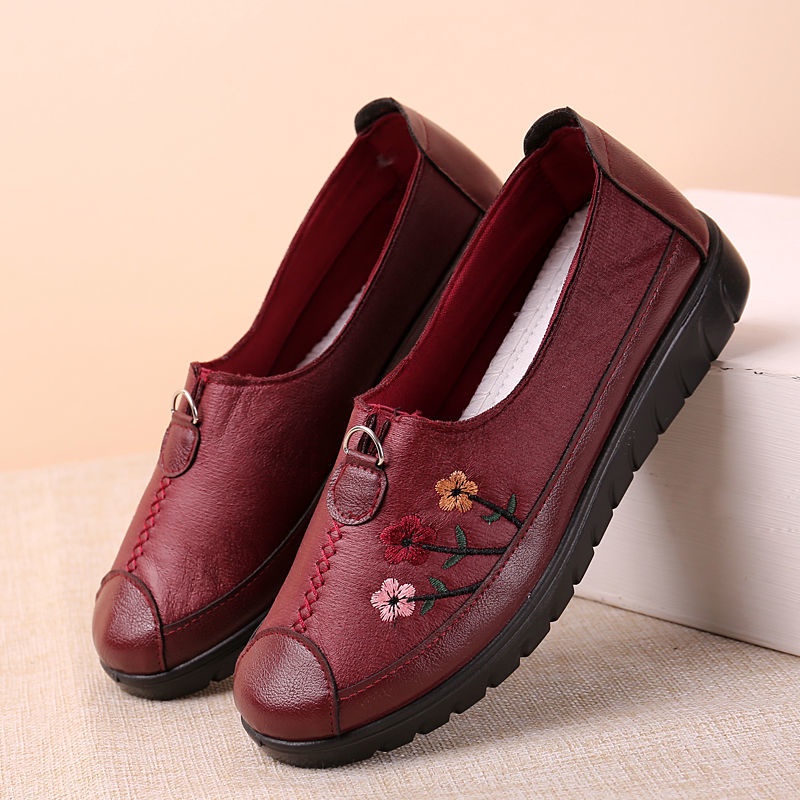 Giày loafer da PU đế mềm chống trượt cho phụ nữ trung niên
