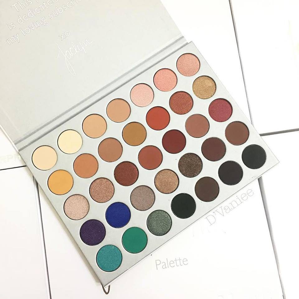 Bảng phấn mắt Morphe x Jaclyn Hill Palette