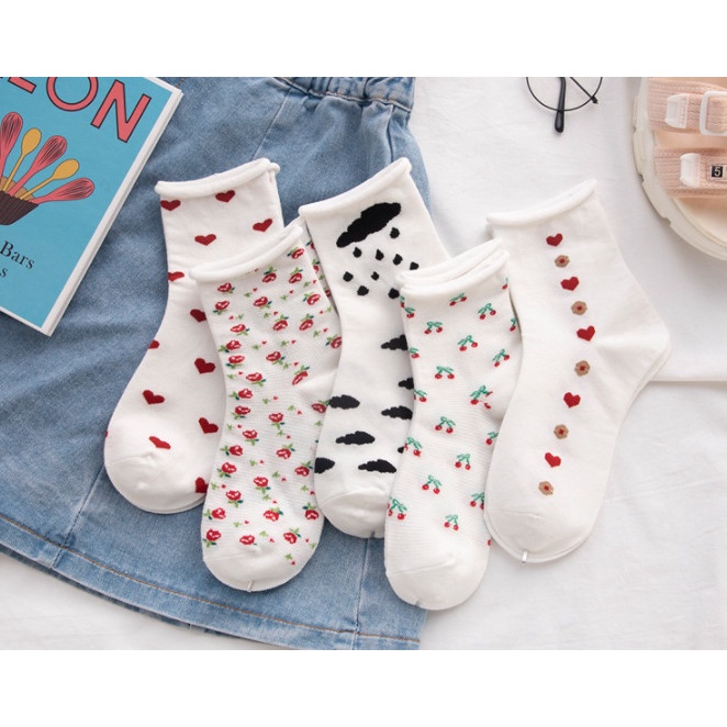 Vớ nữ cổ nhún phong cách Hàn Quốc siêu dễ thương và xinh xắn.