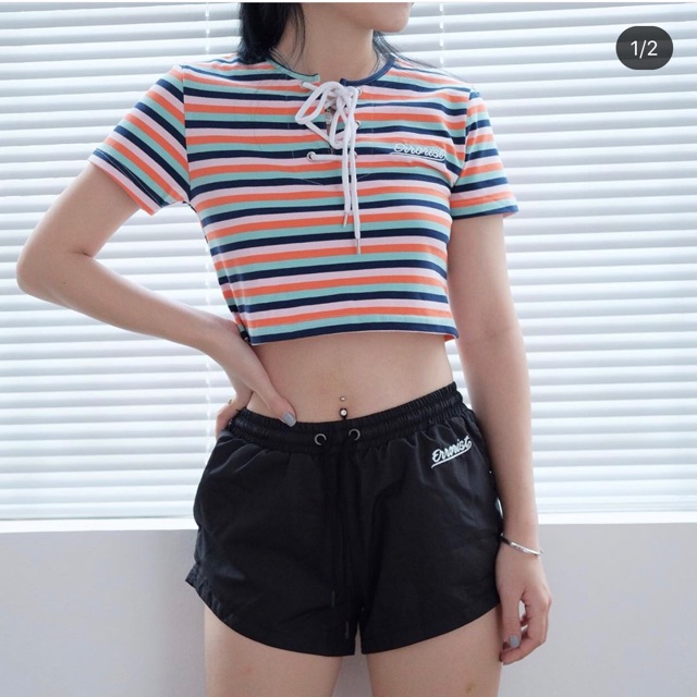 Áo crop sọc có dây thắt | BigBuy360 - bigbuy360.vn