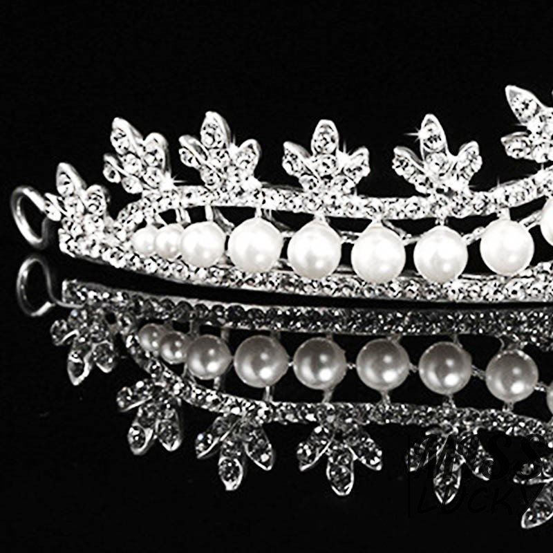 Vương Miệng Công Chúa Kiểu Dáng Thời Trang Thanh Tú Cho Cô Dâu