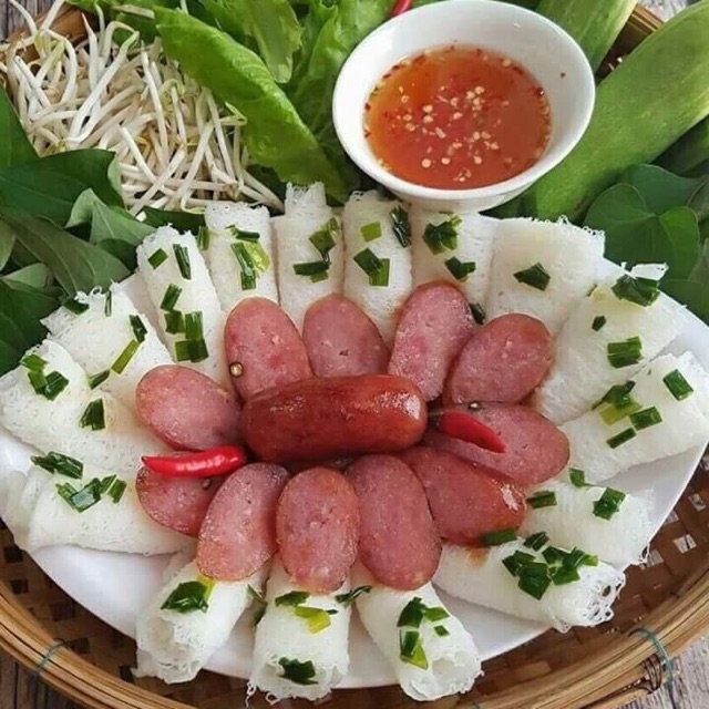 Lạp xưởng tươi Long An nhiều nạc loại đặc biệt 1 kg | BigBuy360 - bigbuy360.vn
