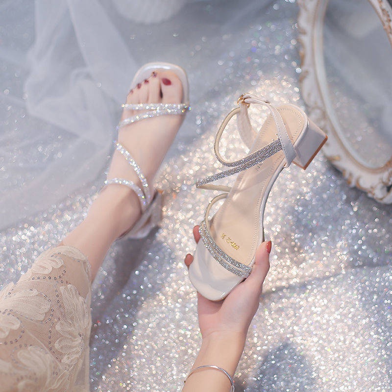 Dép Sandal Đế Dày Mềm Thời Trang Mùa Hè Dành Cho Nữ