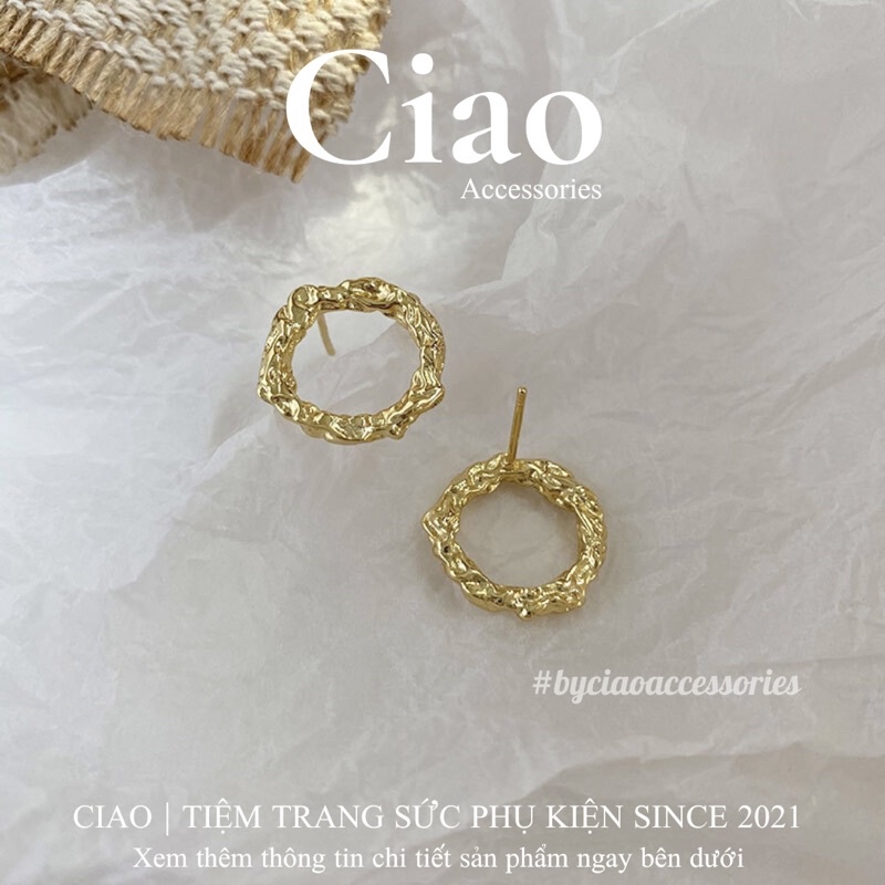 Khuyên tai/ Bông tai mạ bạc S925 thiết kế vân bản tròn đơn giản Sandra Ciao