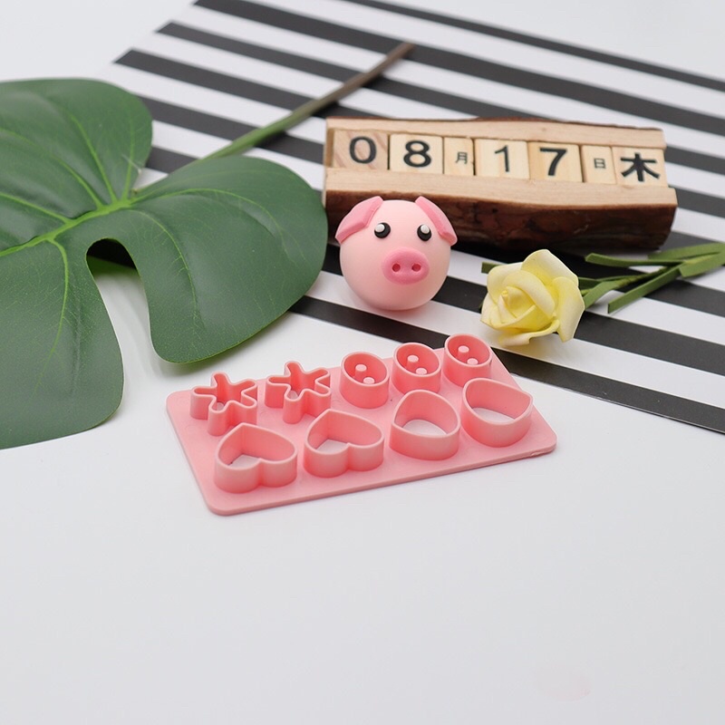 Set 12 mẫu khuôn cắt tạo hình thú cho bánh bao