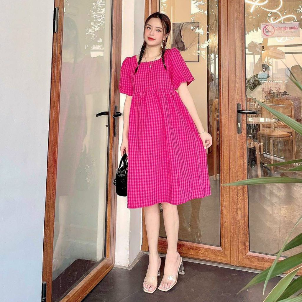 Đầm Bầu Váy Bầu Kẻ Caro Cổ Vuông Công Sở Xinh Xắn Có Dây Lưng Thiết Kế Đẹp M586 Mom and Baby