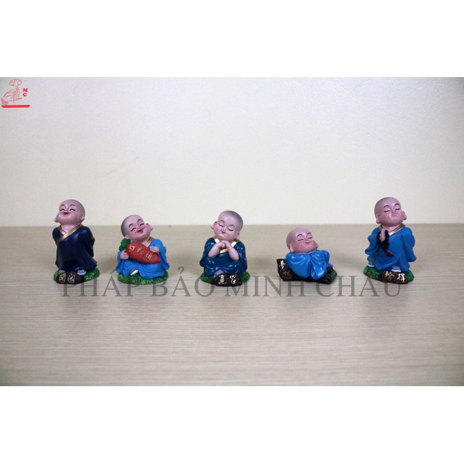 1 CHÚ TIỂU NHỰA 6CM (Hơn 30 mẫu)