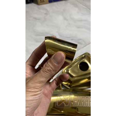 Bộ che pô và chụp pô cho xe winnerX inox vàng