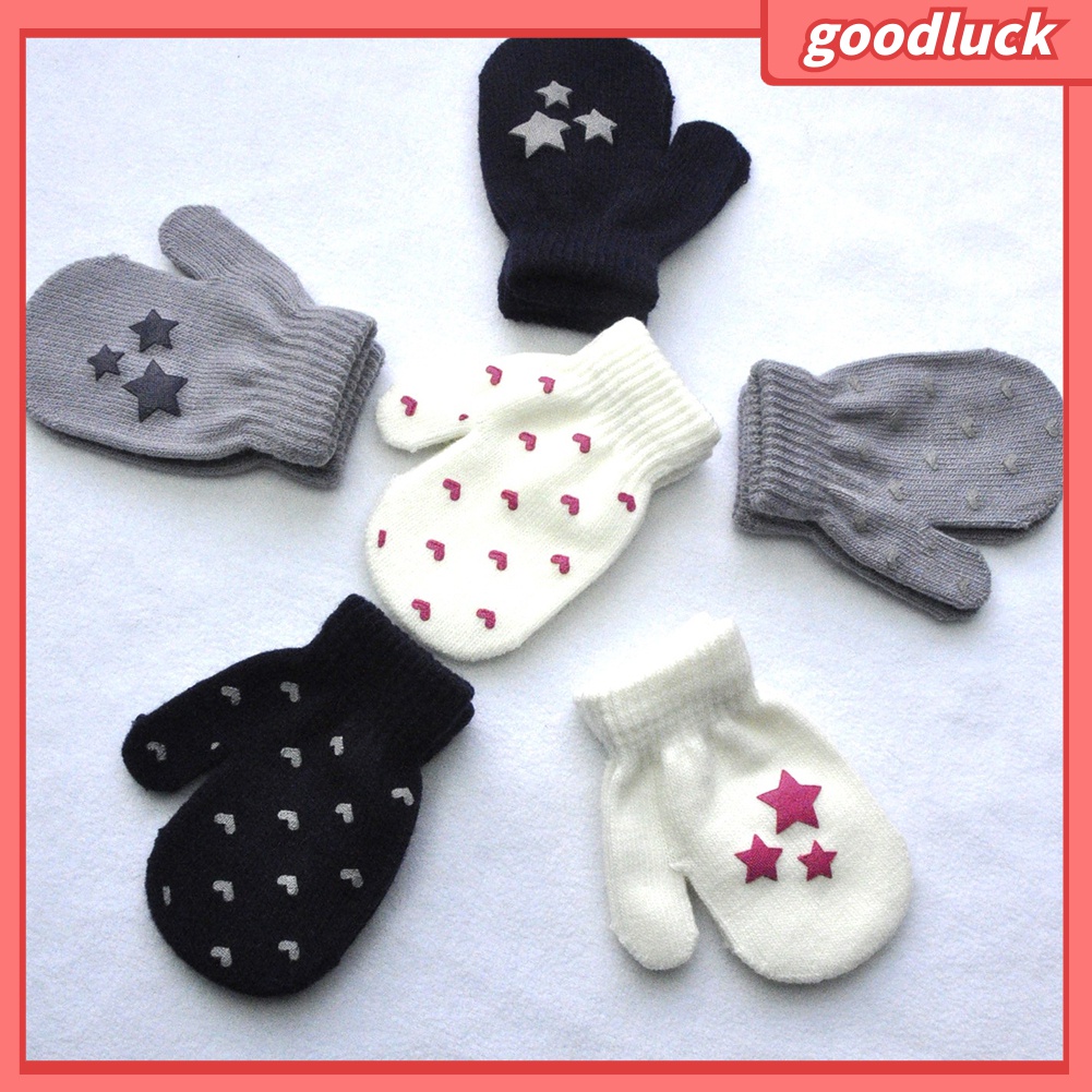 1 Đôi Găng Tay Dệt Kim Chống Trầy Xước In Hình Trái Tim / Ngôi Sao Thời Trang Mùa Đông Cho Bé