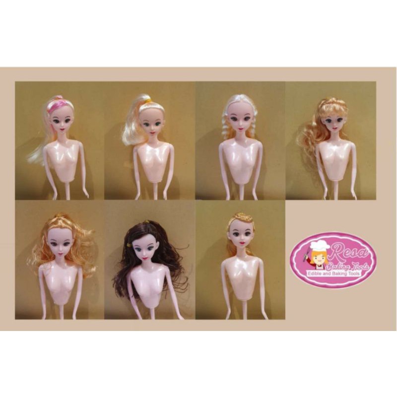 Búp Bê Barbie Đâm Thủng