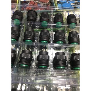 HOT-2 chiếc công tắc nhấn nhả