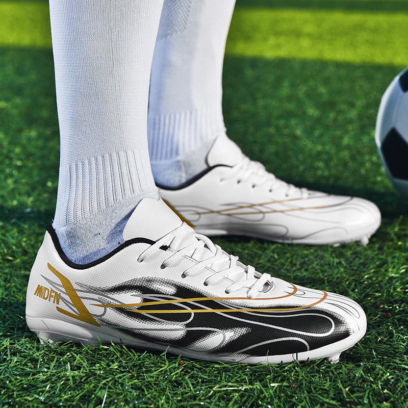 Giày Đá Banh Size 35-47 Chống Trượt Phong Cách Mới Cho Người Lớn