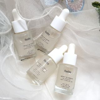 Serum Dưỡng Ẩm Sâu & Chống Lão Hóa HUXLEY