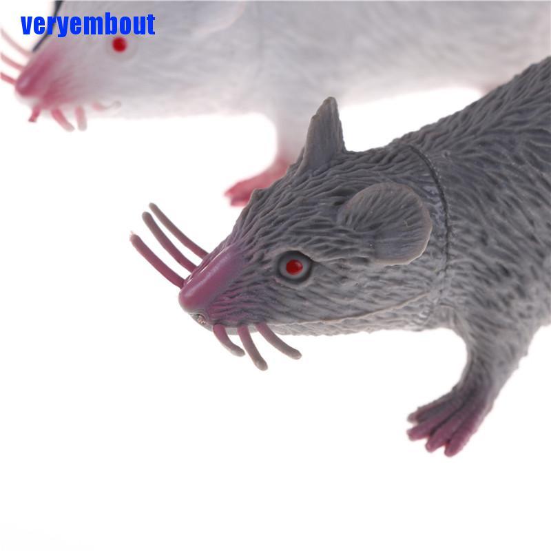 Chuột nhựa giả dùng trang trí halloween độc đáo vui nhộn