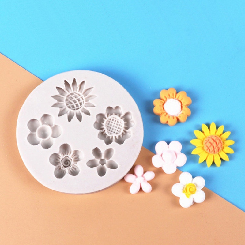 Khuôn Silicone Làm Bánh Hình Hoa Cúc Xinh Xắn