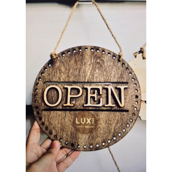 HCM | Bảng gỗ treo cửa 2 mặt OPEN/CLOSE LUXI DECOR HCM