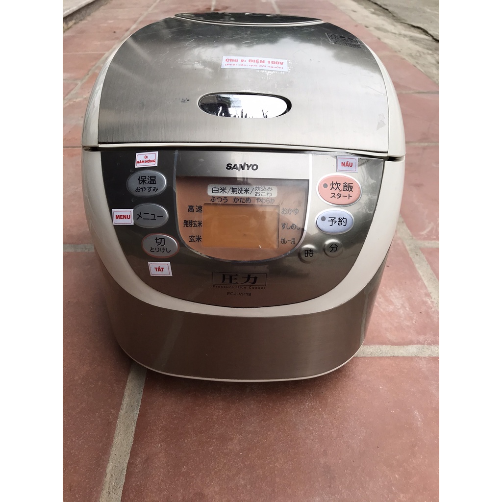 Nồi cơm điện tử mâm nhiệt Áp suất Sanyo Nhật 1.8l