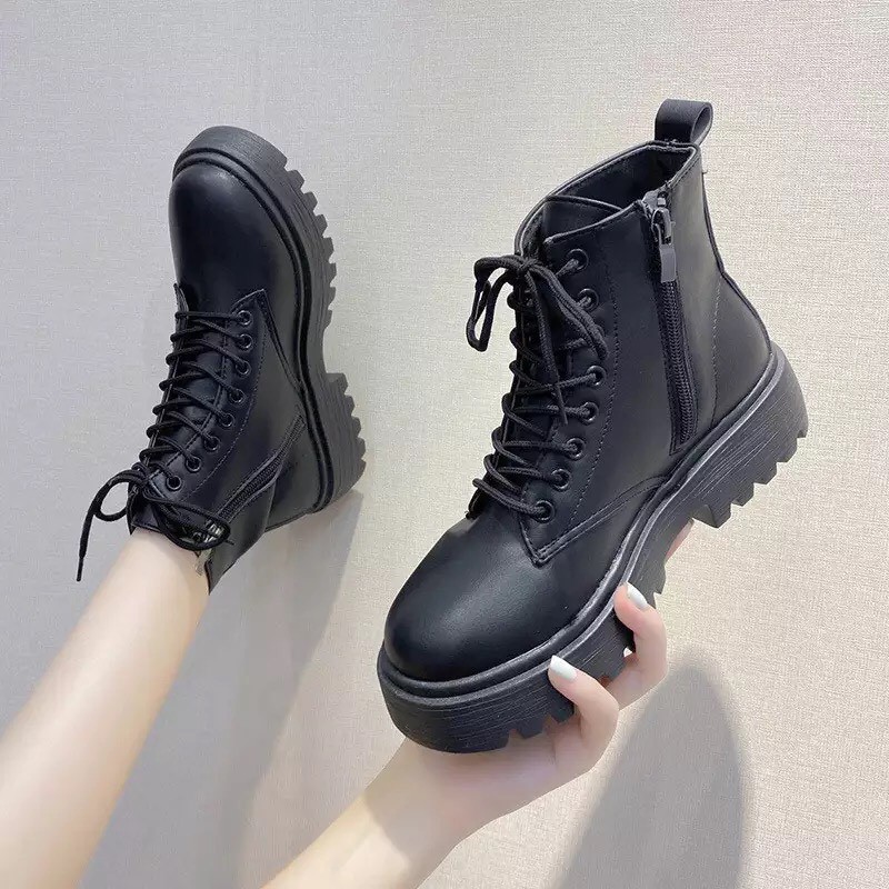 Giày Bốt Nữ Ullzang Hàn Quốc Boot Nữ Khoá Cạnh Cao Cổ Đế Răng Cưa Chiến Binh