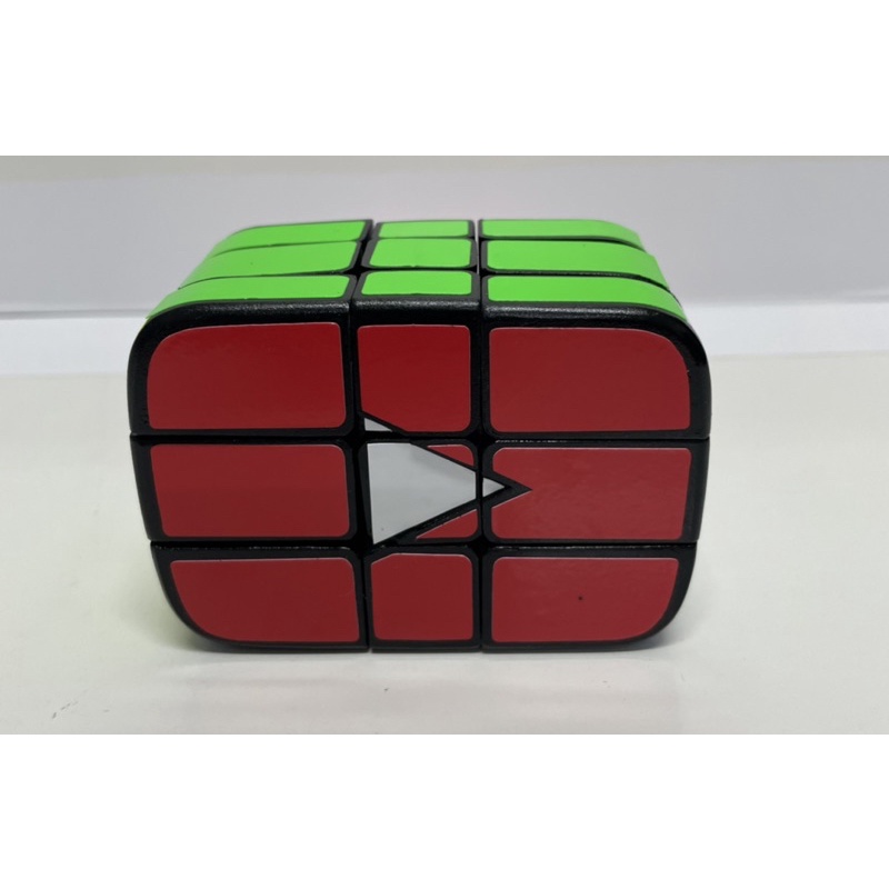 rubik biến thể hình nút play youtube