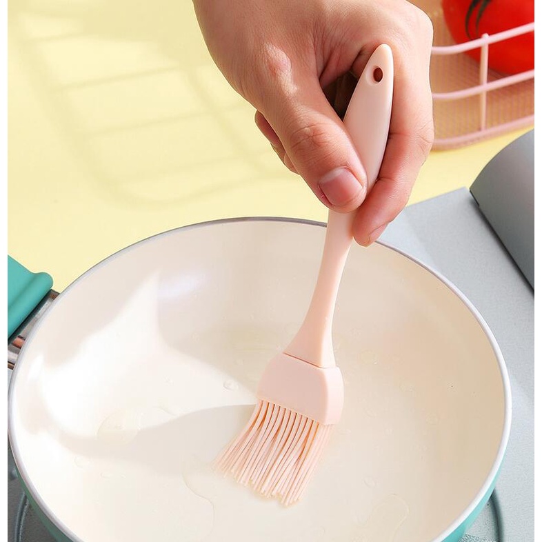 Cọ phết dầu bằng silicon nhỏ nhắn tiện lợi