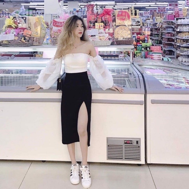 [ Mã FAMAYWA2 giảm 10K đơn 50K] Sét chân váy xẻ kèm áo trễ vai tay bồng COH0320