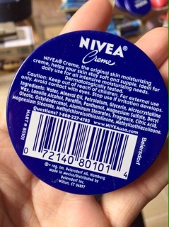 KEM DƯỠNG DA GIỮ ẨM NIVEA CREME 