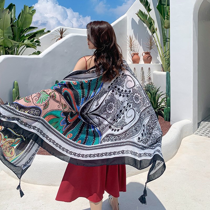 Khăn choàng cổ in hoa văn size 90x180cm du lịch biển